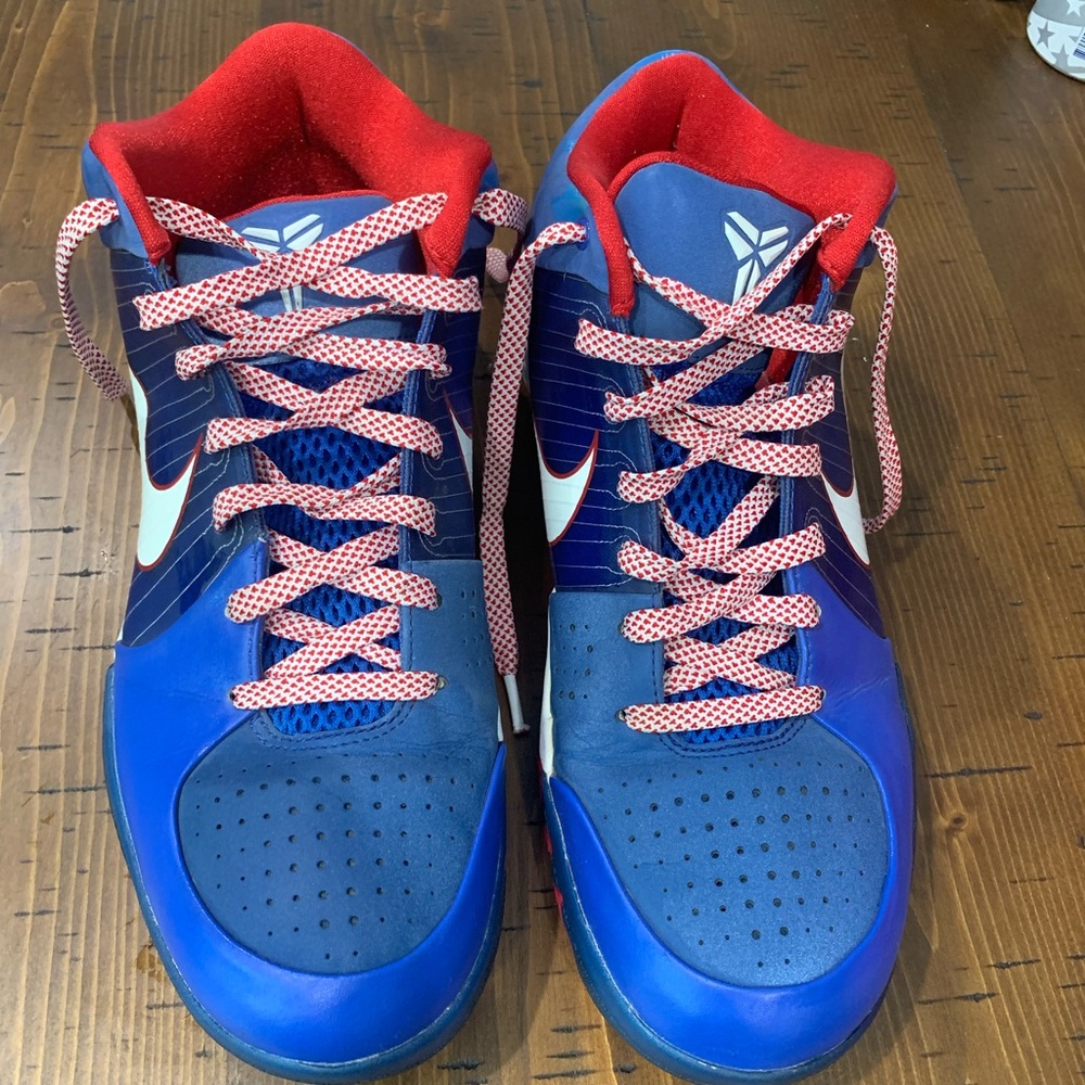 OG Kobe IV Philly in nice shape.